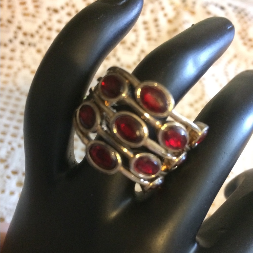 Retired Avon Ring Size 10 NWOT